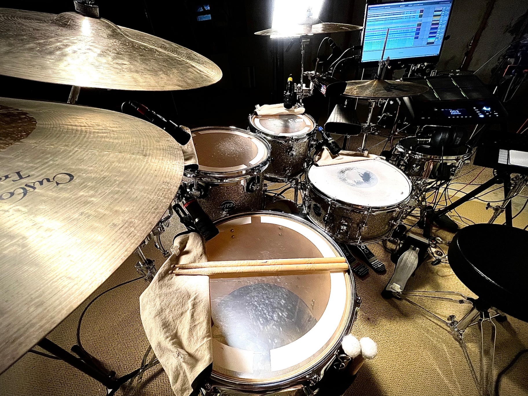 DRUM KIT READY TO RECORD